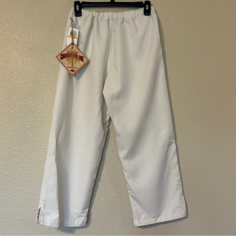 Caribbean Joe Women's S Cream/ Light Khaki Capris w/ Tie Waist - Picture 5 of 5